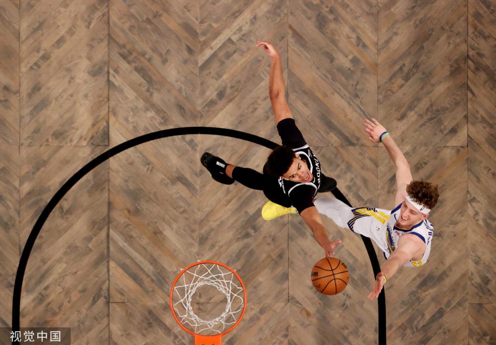 借敏锐的球 借敏锐的球