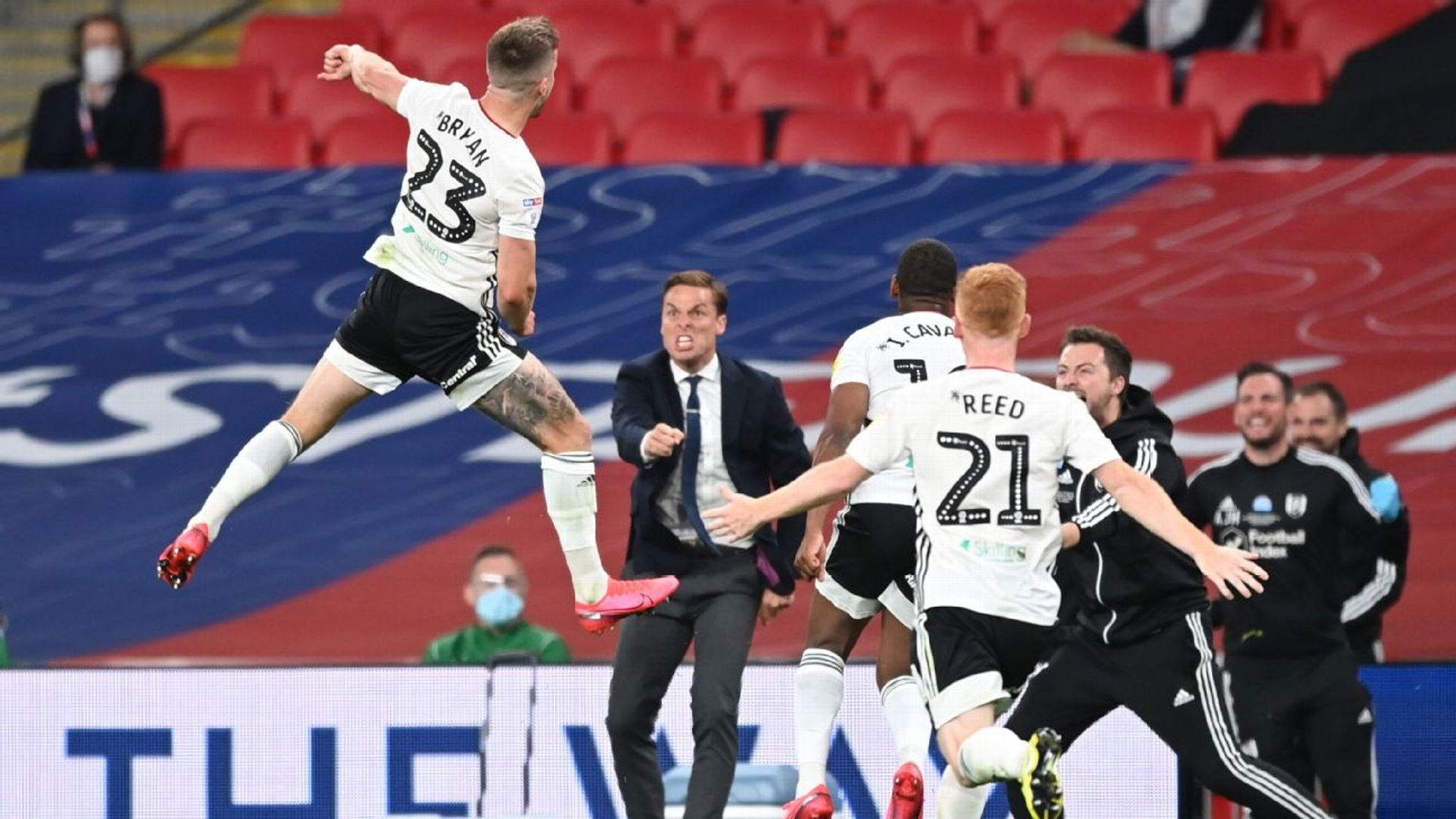 但在门将位 但在门将位