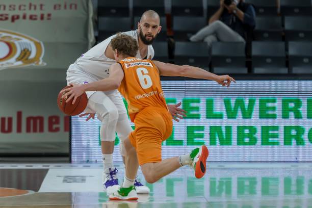 国家队的球 国家队的球