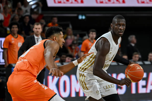 与经验并存 与经验并存